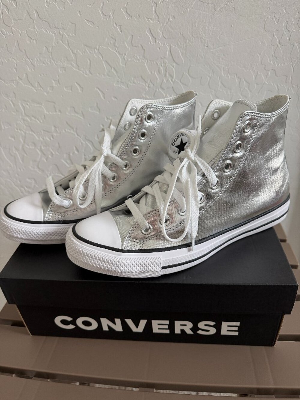 Converse Chuck Taylor All Star Hi Metallic Silver Sneakers M7.5 W9.5 A14875C NIB